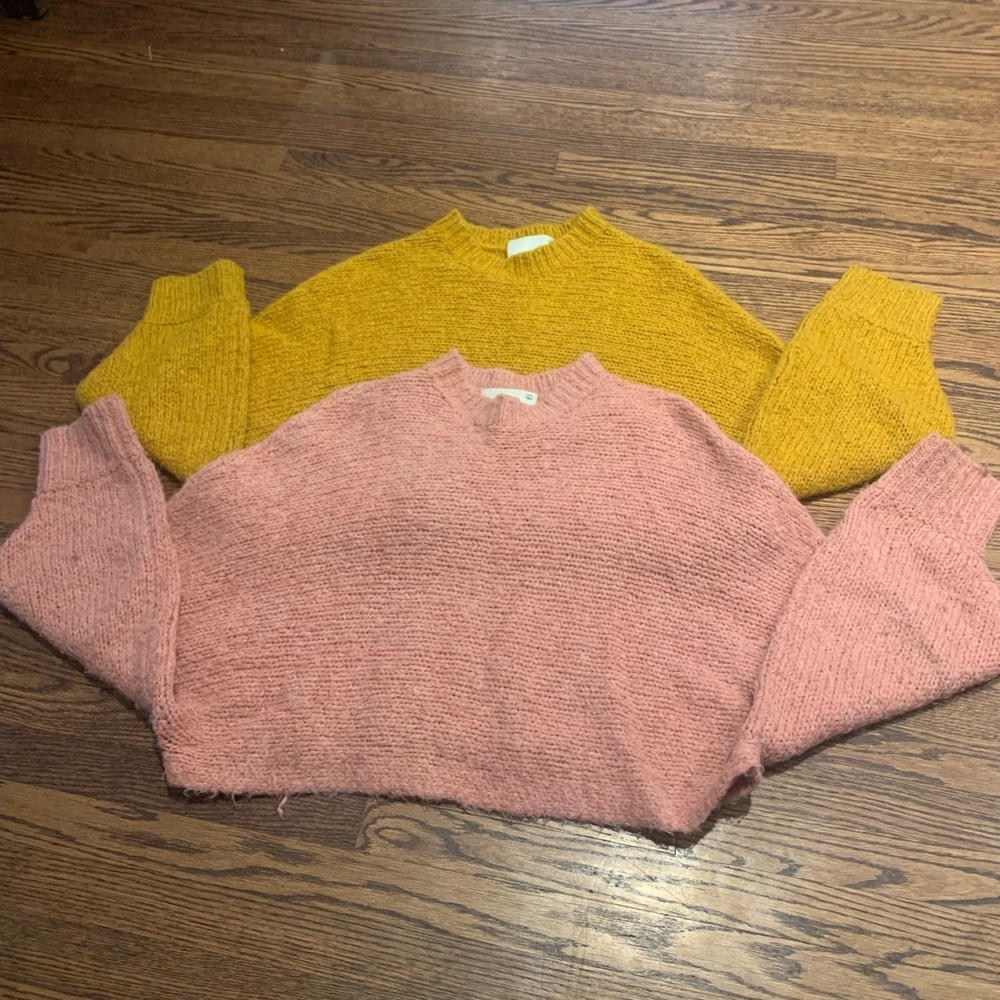 TWO CROPPED ARITZIA SWEATERS